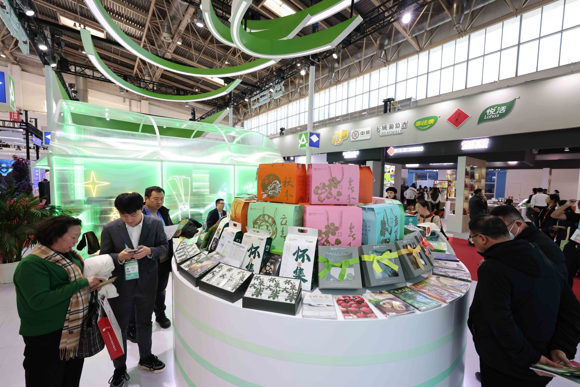 深圳企業在鏈博會大放異彩 成果豐碩，展覽服務彰顯卓越實力